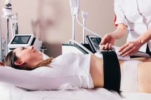 woman having body sculpting to help improve her body image and her mental health Ham